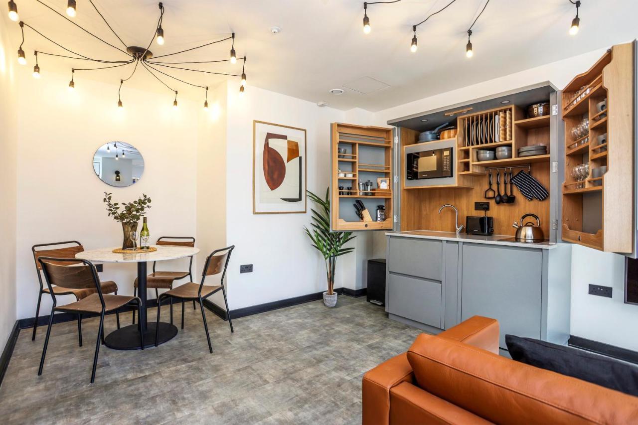 The Brewers Rooms Contemporary Aparthotel エディンバラ エクステリア 写真